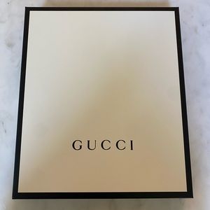 Gucci scarf box